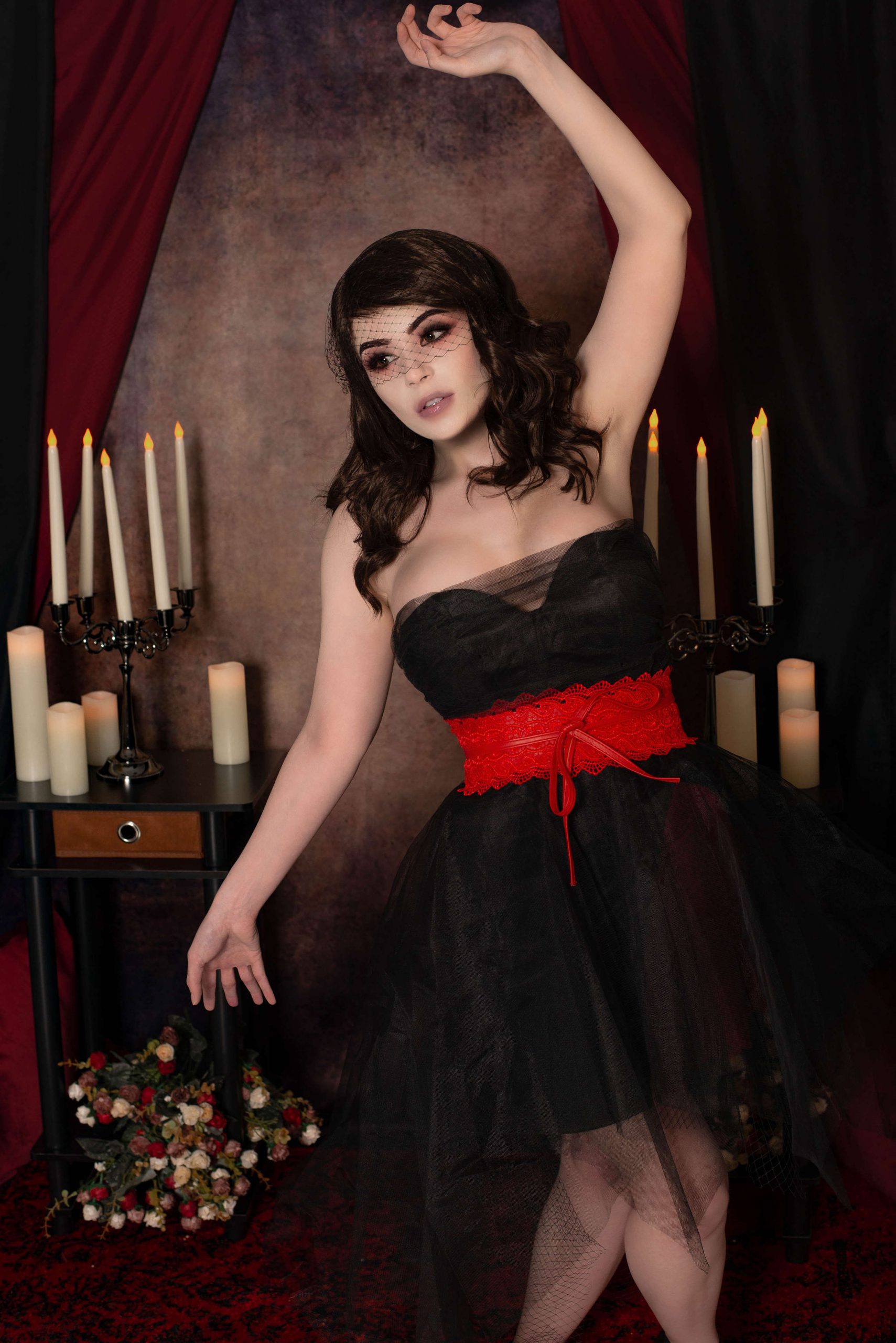 Danielle Beaulieu nude Helena - NudeCosplayGirls.com