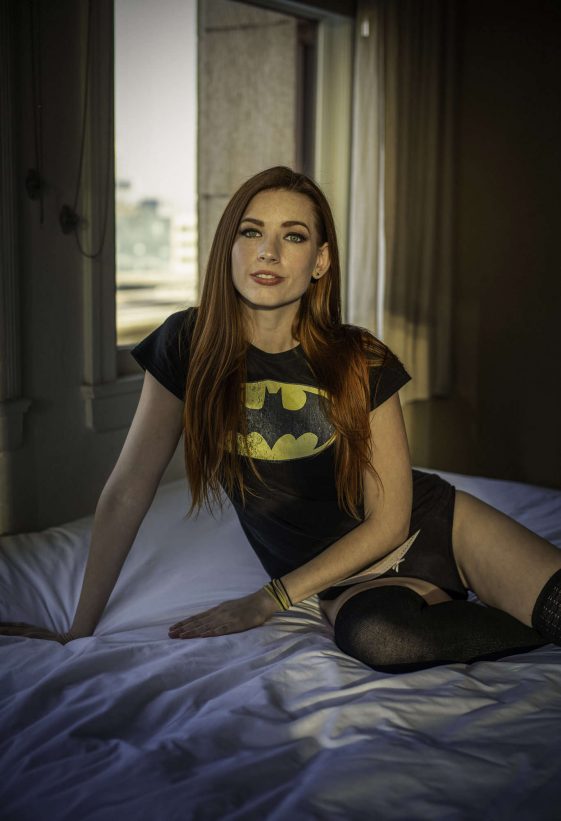 Amanda Lynne Nude Batgirl NudeCosplayGirls Com