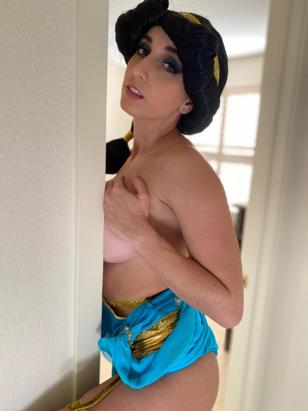 Christina Khalil Sexy Jasmin Cosplay - NudeCosplayGirls.com