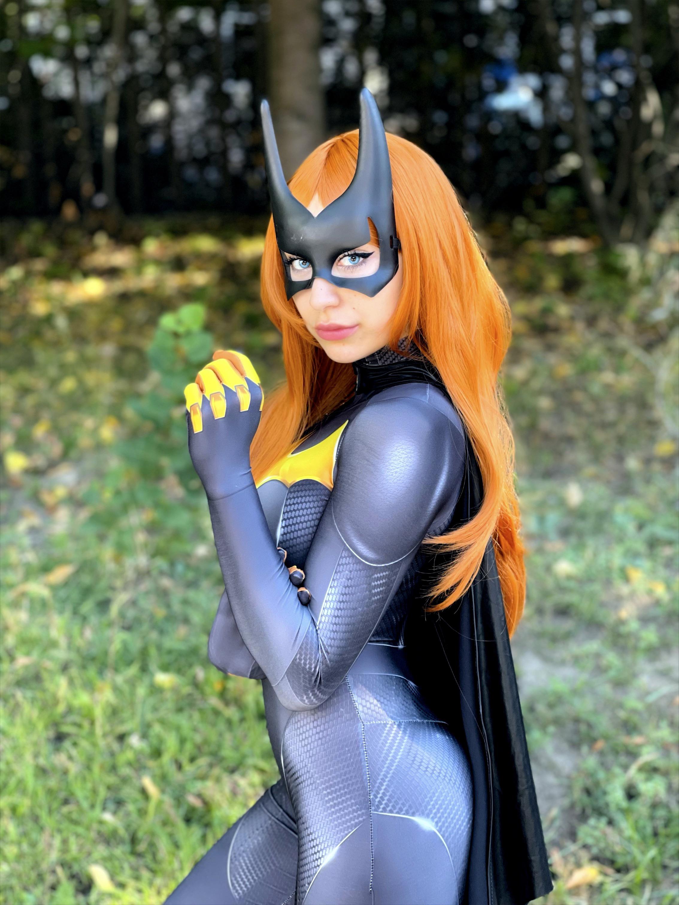 Batgirl Cosplay by Billie Stefanou