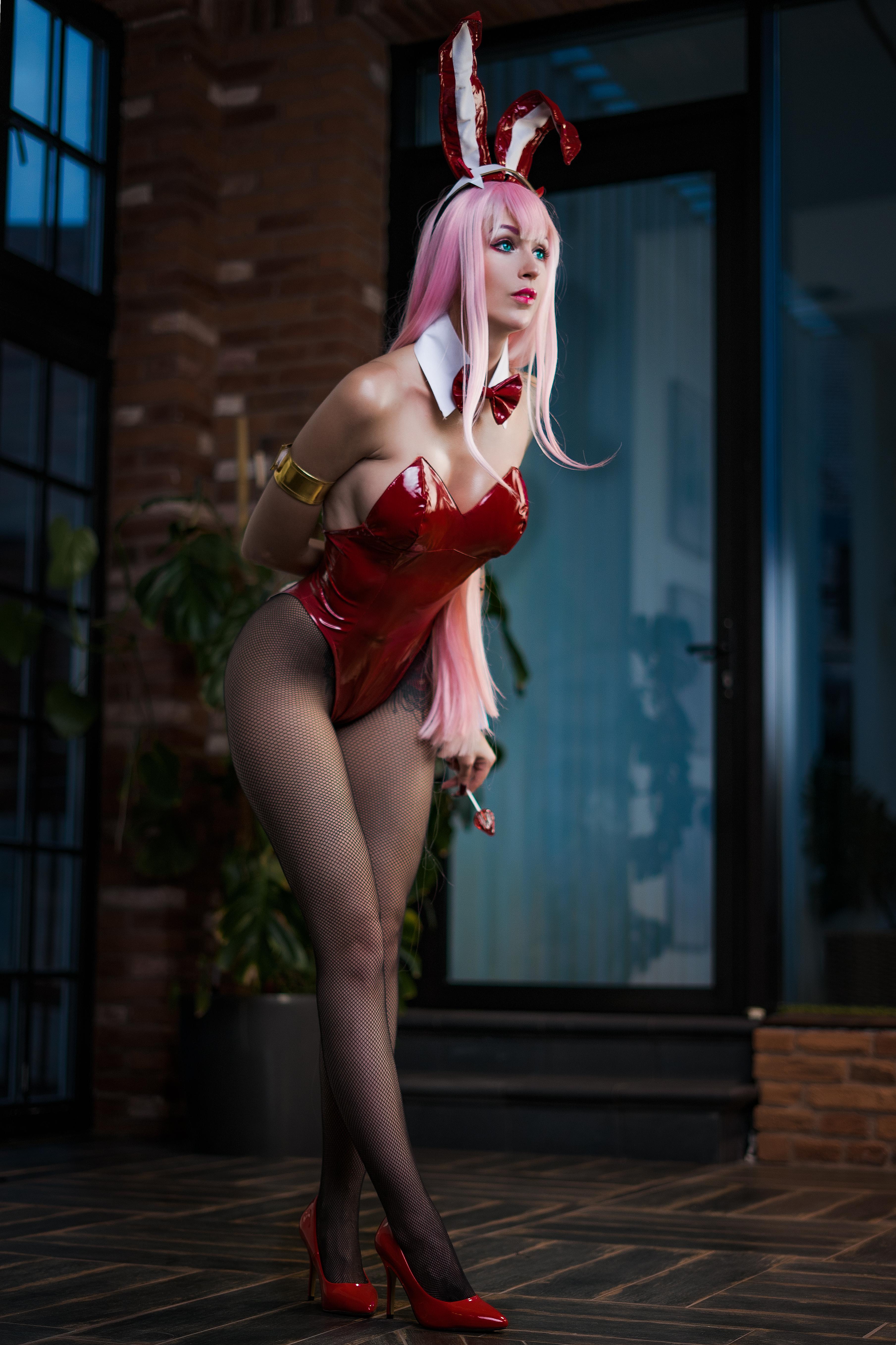 Darling in the FranXX - Zero Two bunny suit