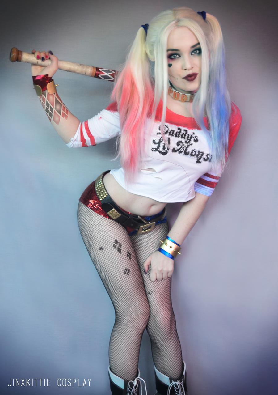   Harley Quinn Cosplay