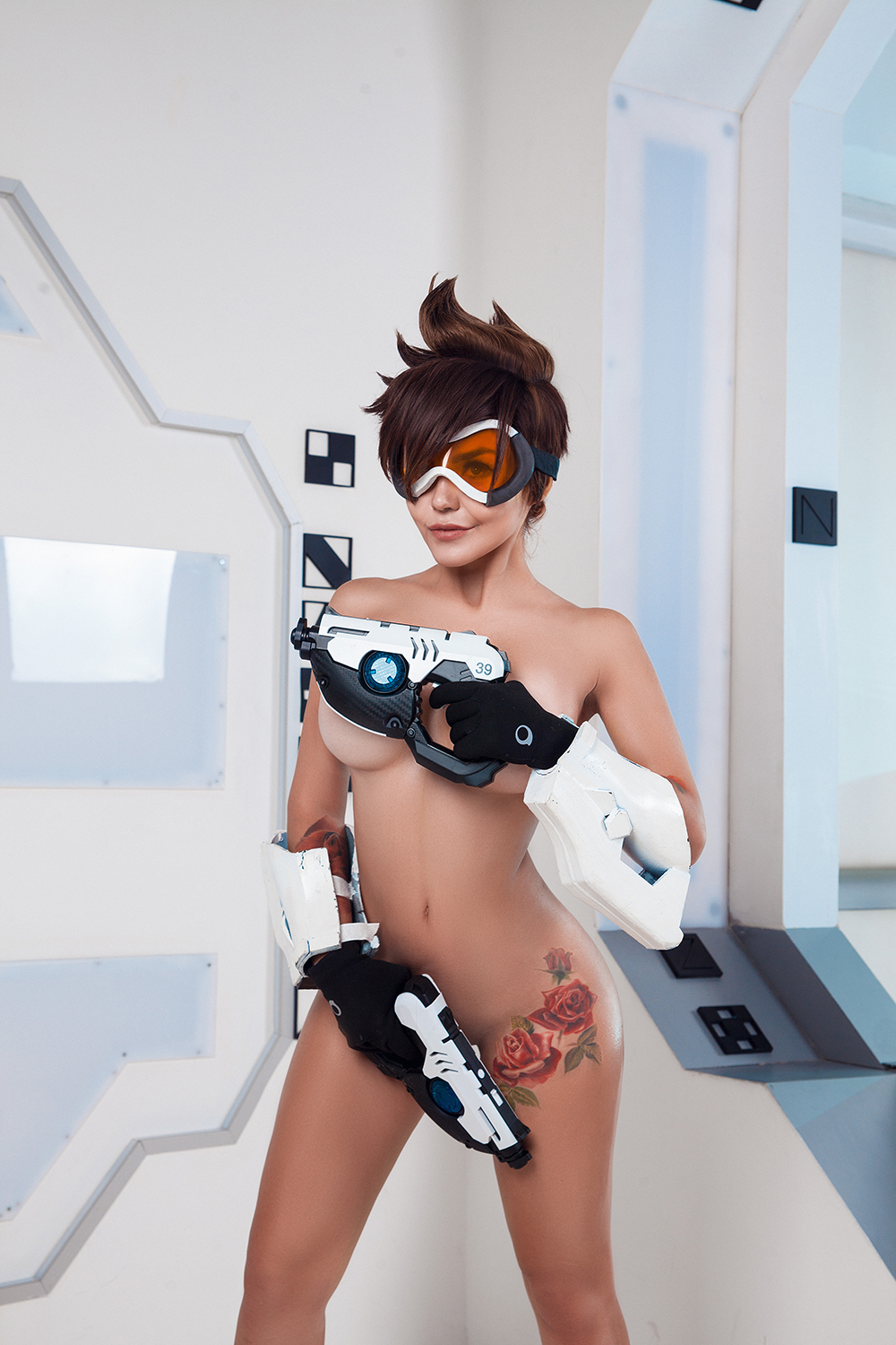 Lewd Gamer Girls Cosplay Collection - Tracer Cosplay By Kalinka Fox 
